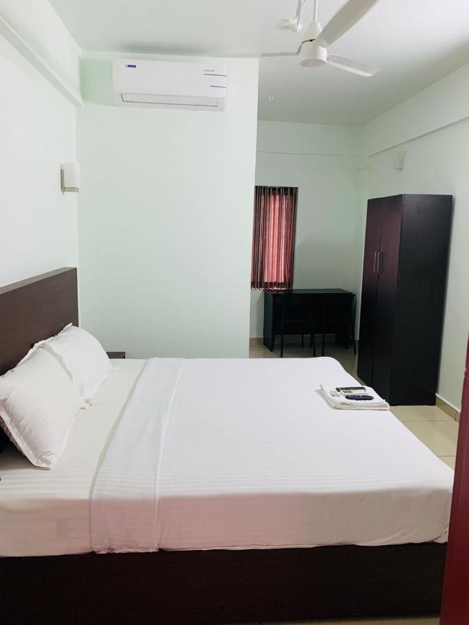 Hotel Apsara Residency Perintalmanna Exterior foto